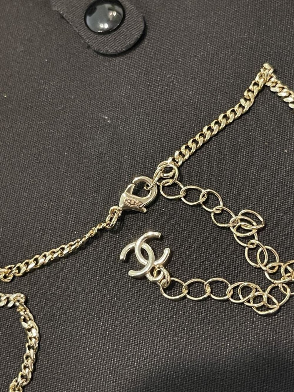 Chanel necklace - Picture 3 of 4
